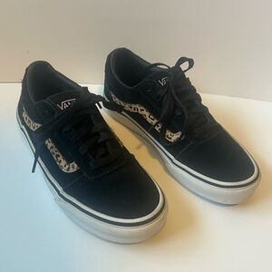 Vans Old Skool Black and Leopard Low Top Sz 2.5 kids